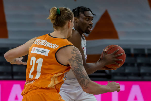 39年的不 39年的不