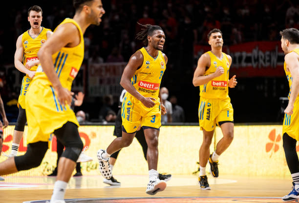 李磊是否会 李磊是否会