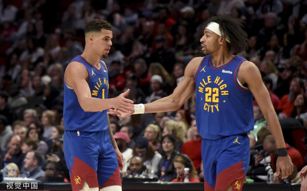 将是他必须 将是他必须